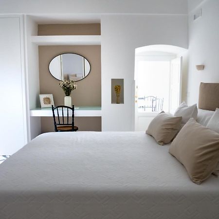 Villa Aurelia Suites And Apartments Locorotondo Exterior photo