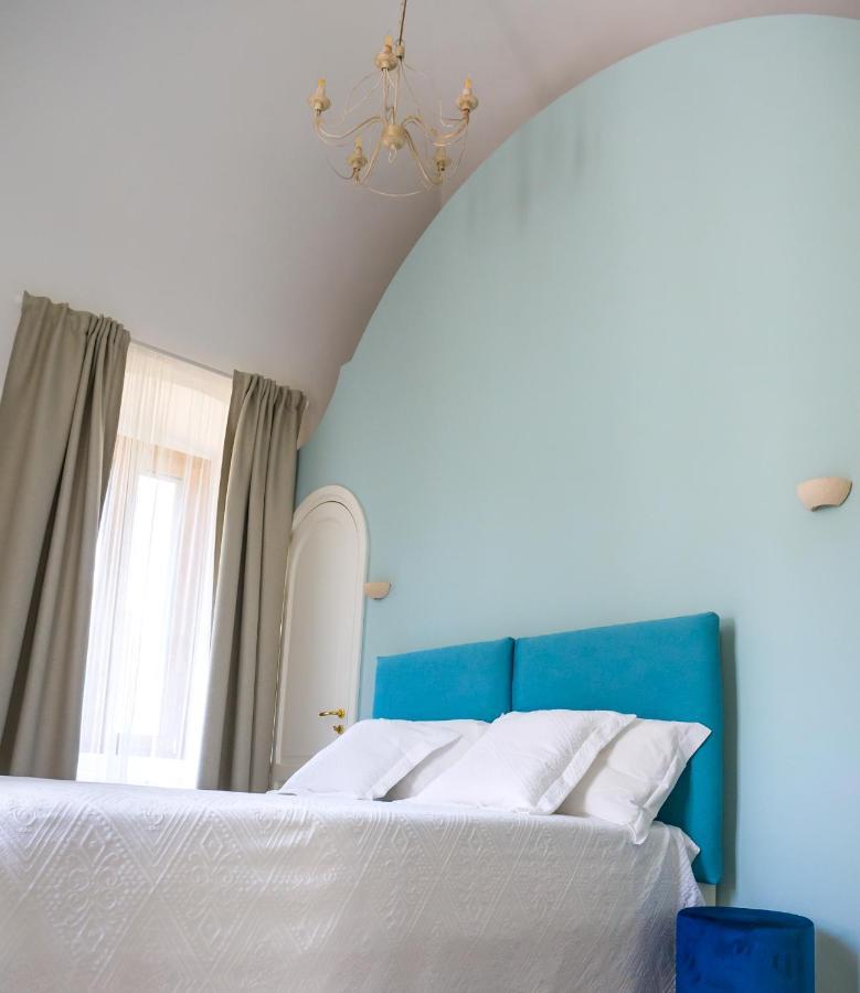 Villa Aurelia Suites And Apartments Locorotondo Exterior photo