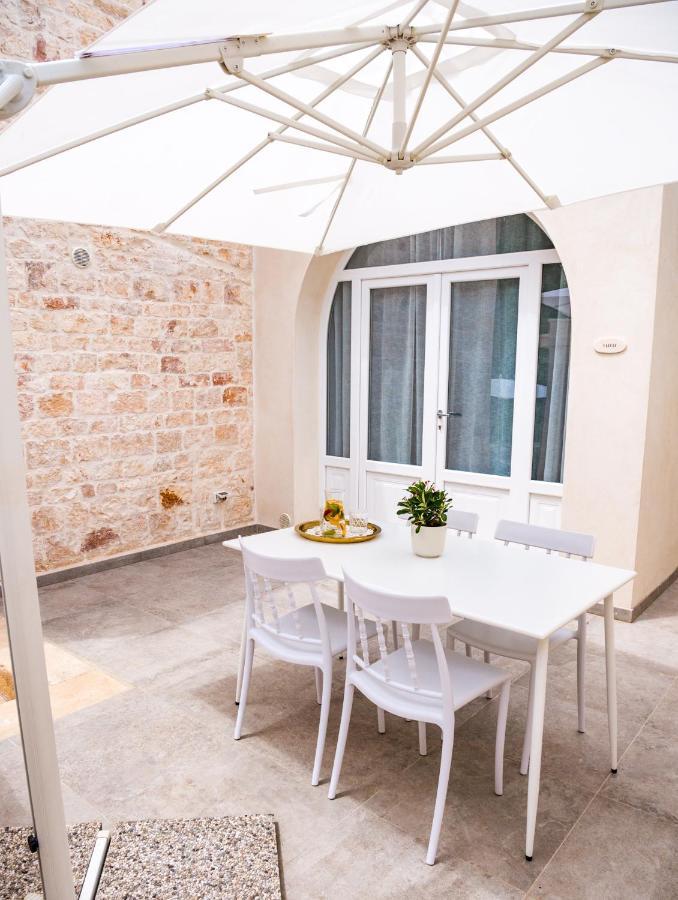 Villa Aurelia Suites And Apartments Locorotondo Exterior photo
