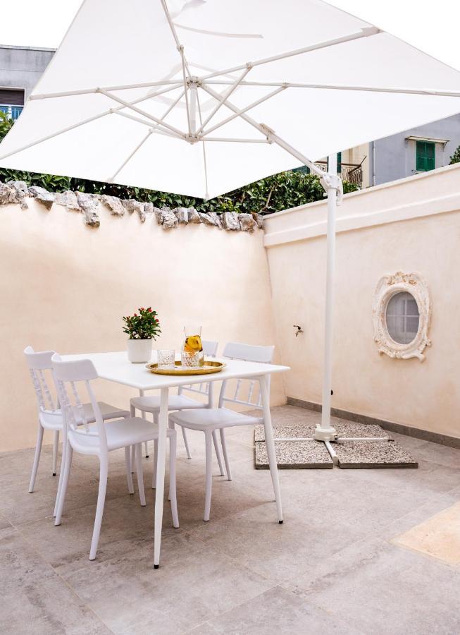 Villa Aurelia Suites And Apartments Locorotondo Exterior photo